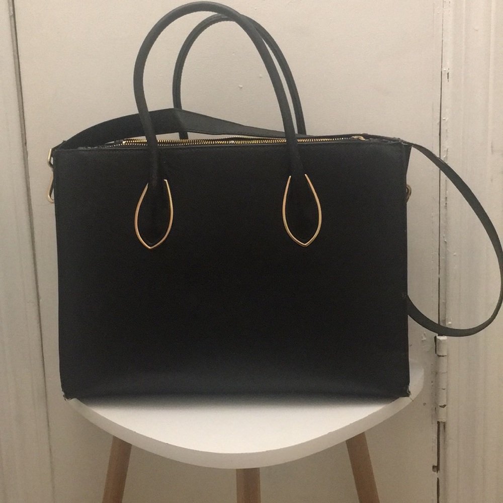 Large H&M Pocket Book